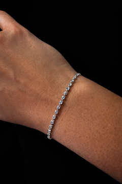 Stříbrný náramek se zirkony 17+4 cm